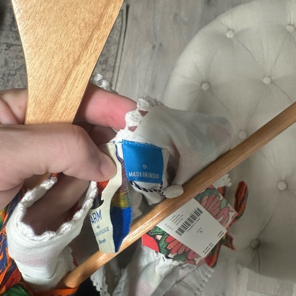 FARM Rio Vibrant Floral Midi Dress - Picture 3 of 7